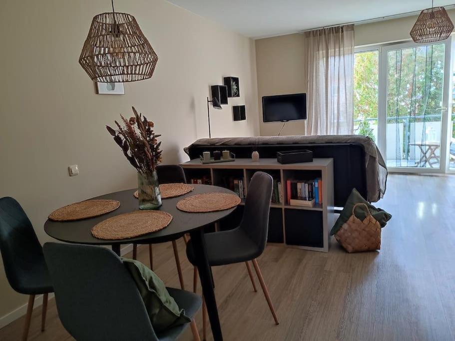 Gemuetliches Ferienapartment Mit Optionaler E-Ladesaeule Eichenzell Extérieur photo