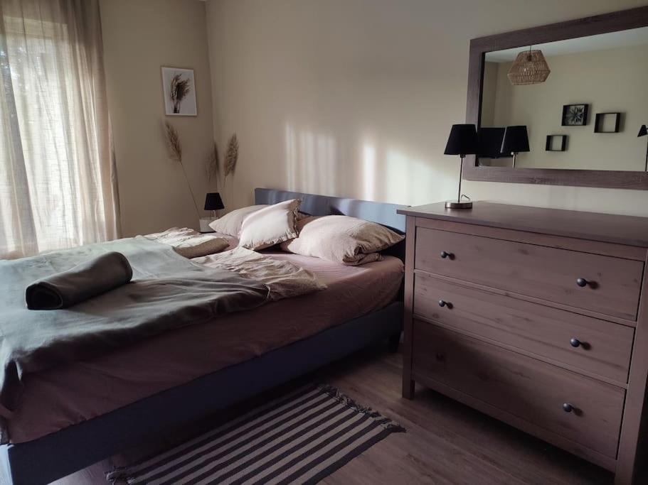Gemuetliches Ferienapartment Mit Optionaler E-Ladesaeule Eichenzell Extérieur photo