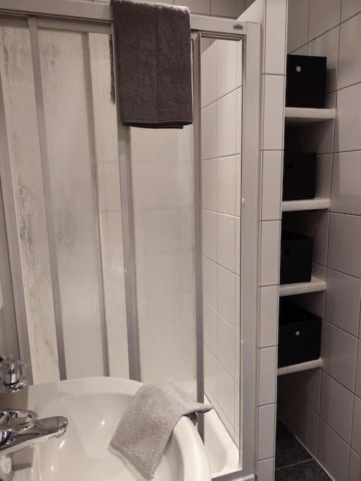 Gemuetliches Ferienapartment Mit Optionaler E-Ladesaeule Eichenzell Extérieur photo
